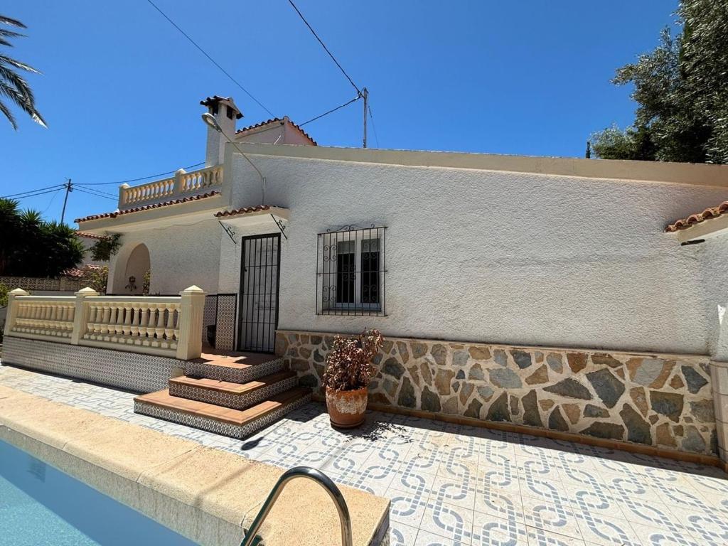 Villa Con Piscina A 5 Min A Pie De La Playa Y Pau5 엘 캄펠로 외부 사진