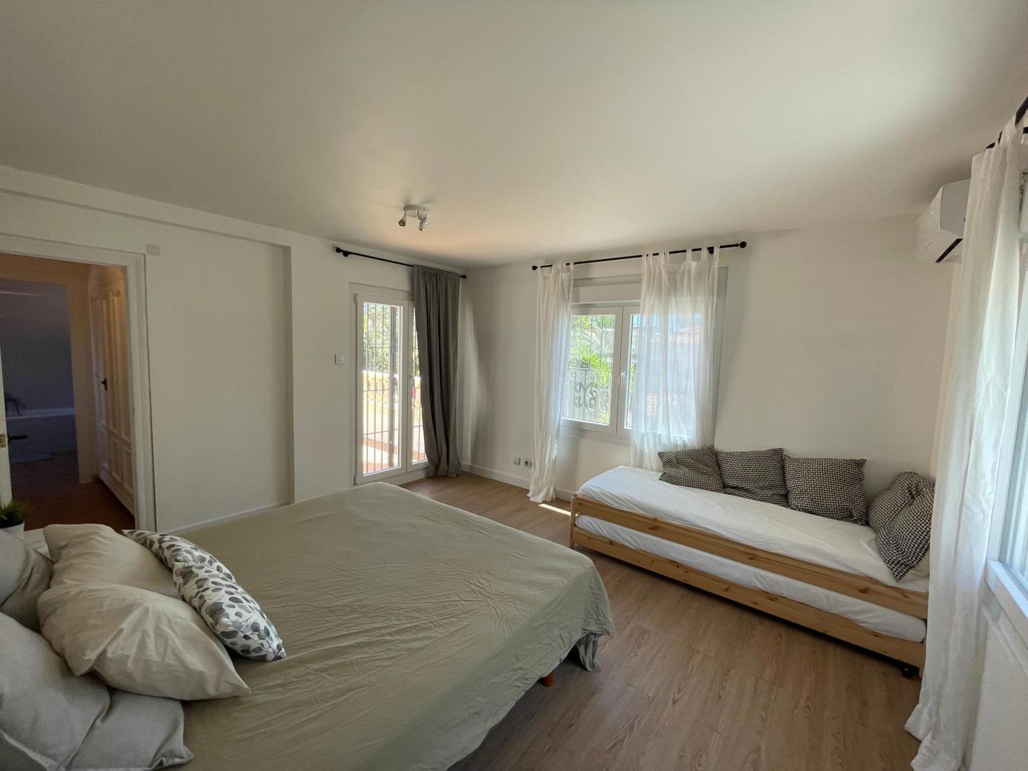 Villa Con Piscina A 5 Min A Pie De La Playa Y Pau5 엘 캄펠로 외부 사진